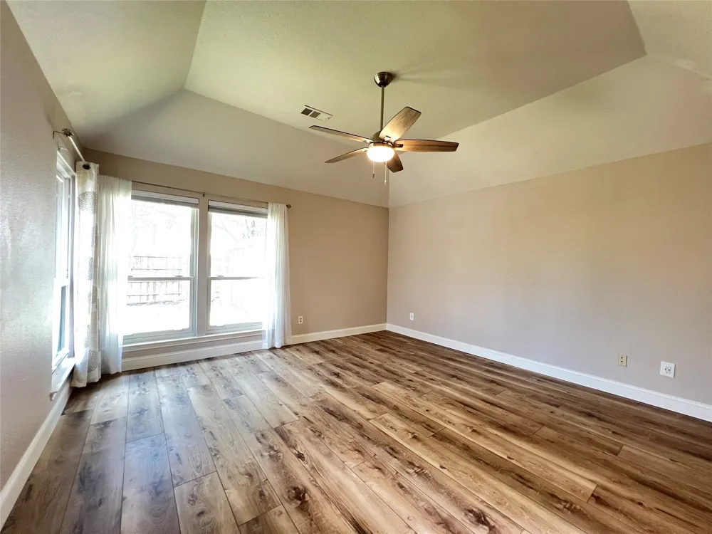 6816 Sweetwater Drive Plano, TX 75023