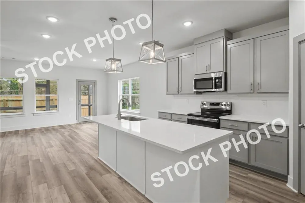 4347 Fern River Bend #30 Norcross, GA 30093