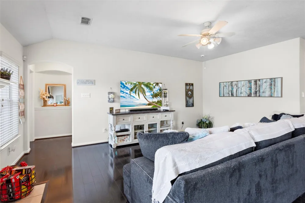 2117 Laughing Gull Lane League City, TX 77573