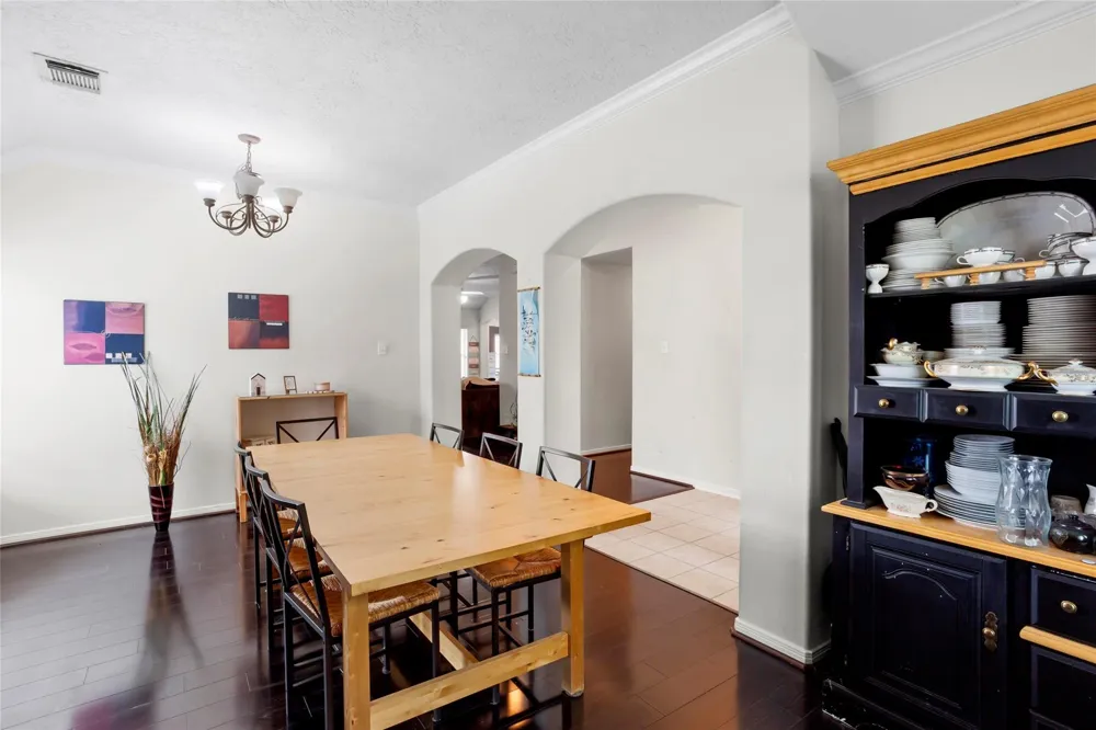 2117 Laughing Gull Lane League City, TX 77573