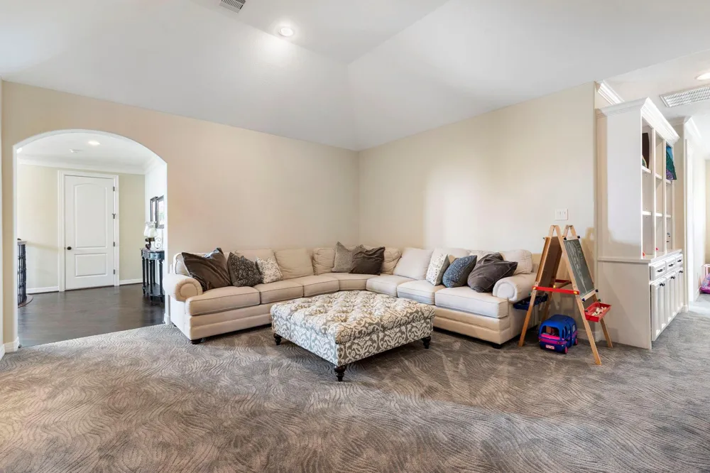 13 Pleasant Shadows Drive Spring, TX 77389