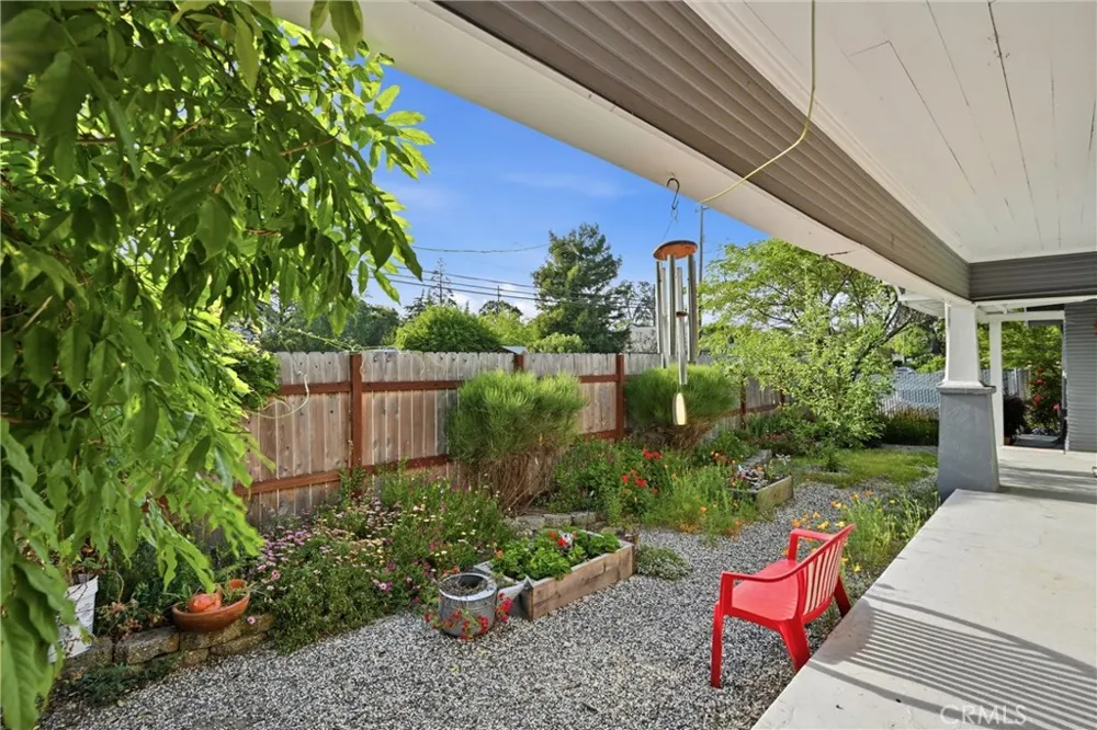 270 Clearlake Lakeport, CA 95453