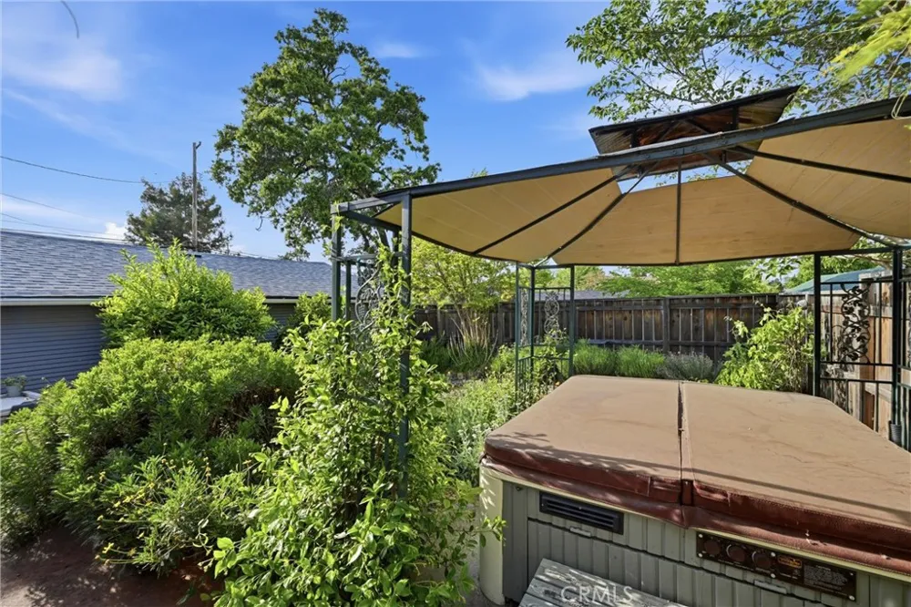 270 Clearlake Lakeport, CA 95453