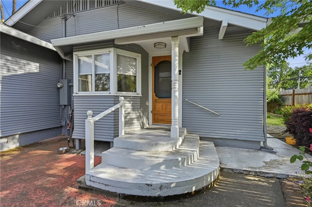 270 Clearlake Lakeport, CA 95453