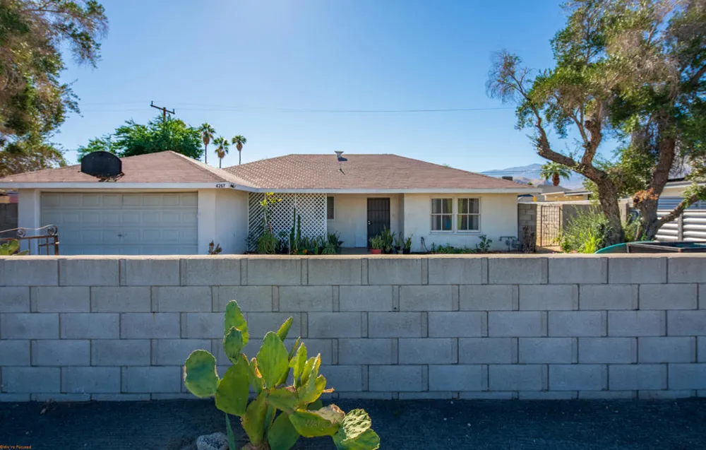 4267 E Sunny Dunes Road Palm Springs, CA 92264