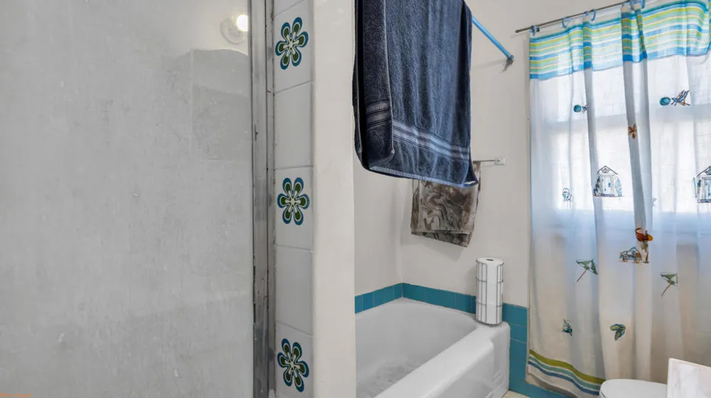 4267 E Sunny Dunes Road Palm Springs, CA 92264