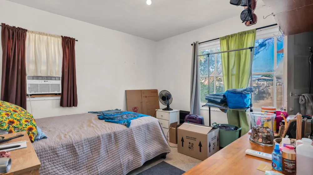 4267 E Sunny Dunes Road Palm Springs, CA 92264
