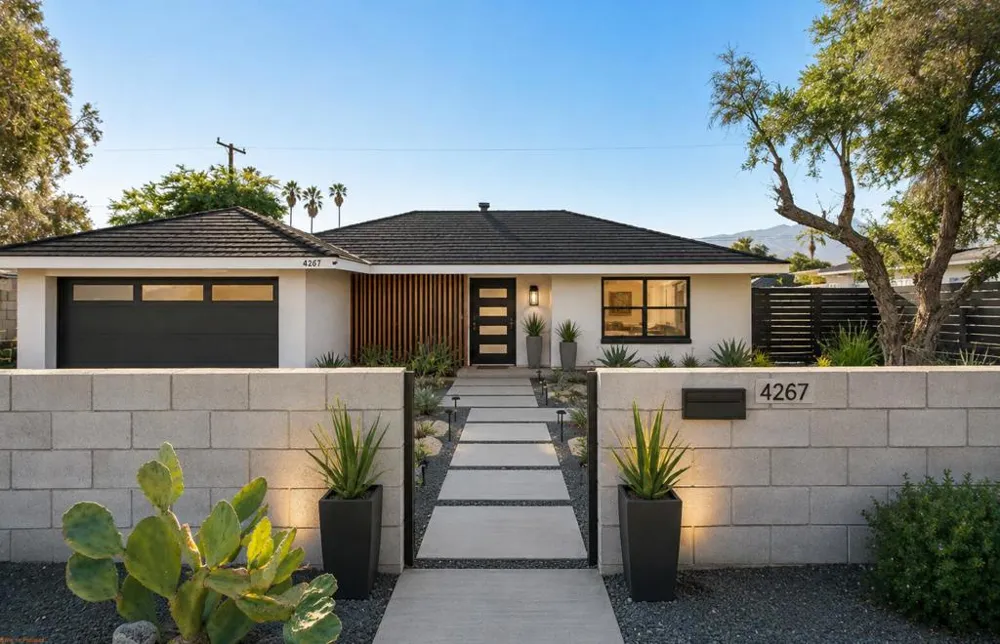 4267 E Sunny Dunes Road Palm Springs, CA 92264