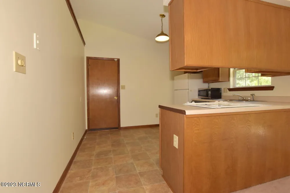 415 Oregon Trail Hubert, NC 28539