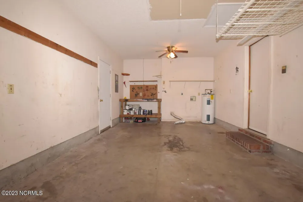 415 Oregon Trail Hubert, NC 28539