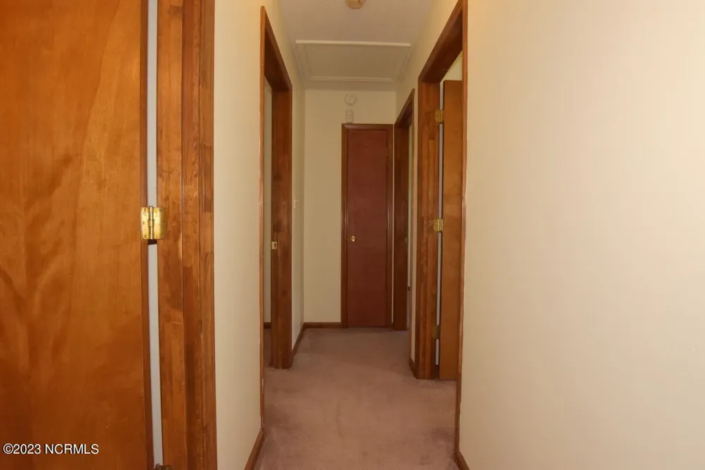 415 Oregon Trail Hubert, NC 28539