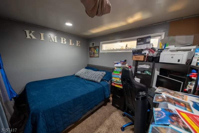 233 Nesbit Ter Irvington, NJ 07111
