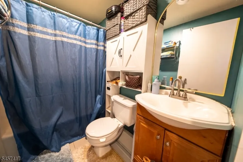 233 Nesbit Ter Irvington, NJ 07111