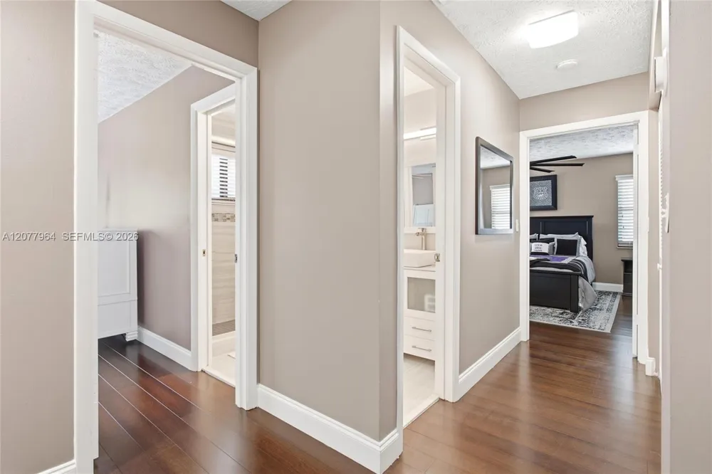 3151 SW 133rd Ter Davie, FL 33330