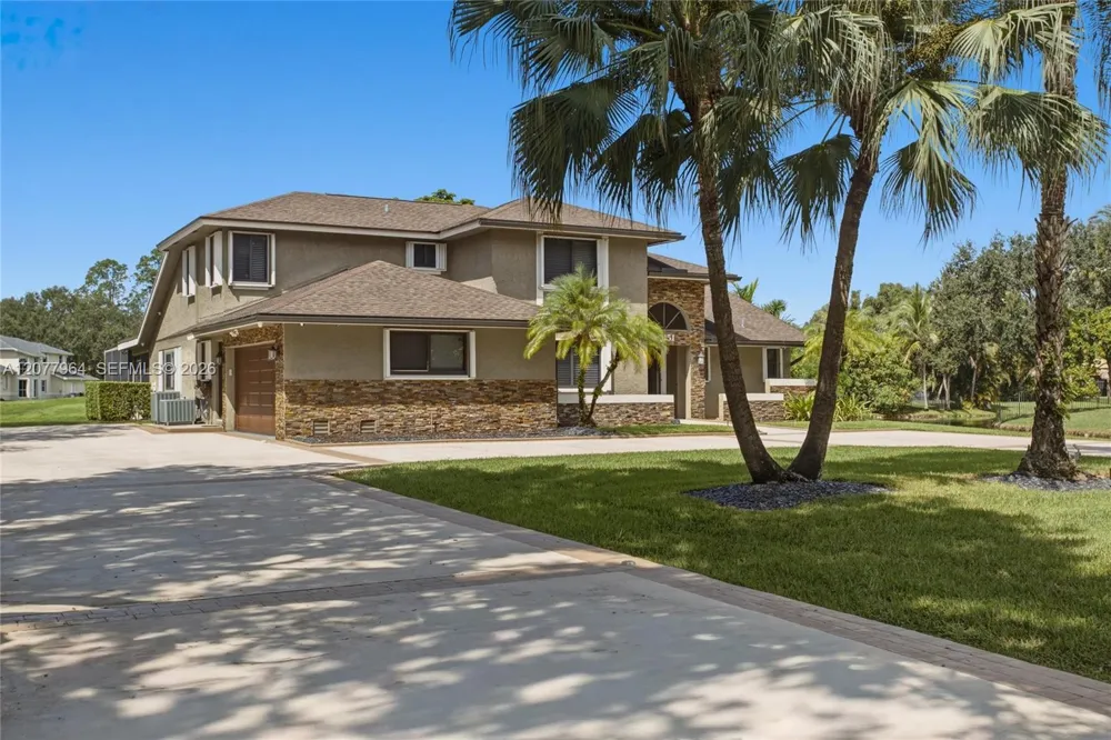 3151 SW 133rd Ter Davie, FL 33330