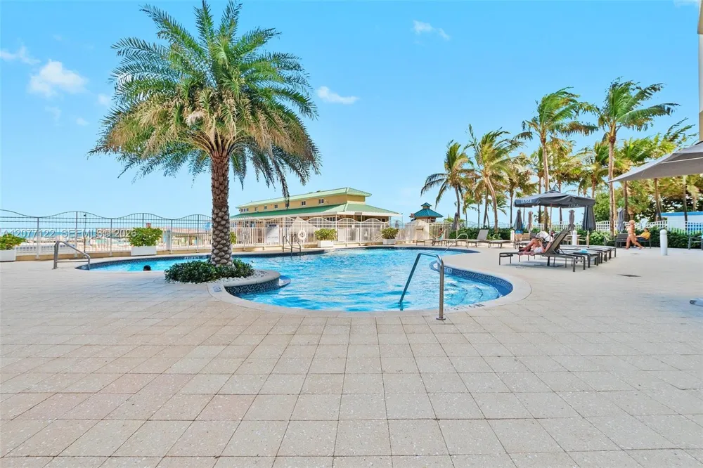 16699 Collins Ave #2907 Sunny Isles Beach, FL 33160