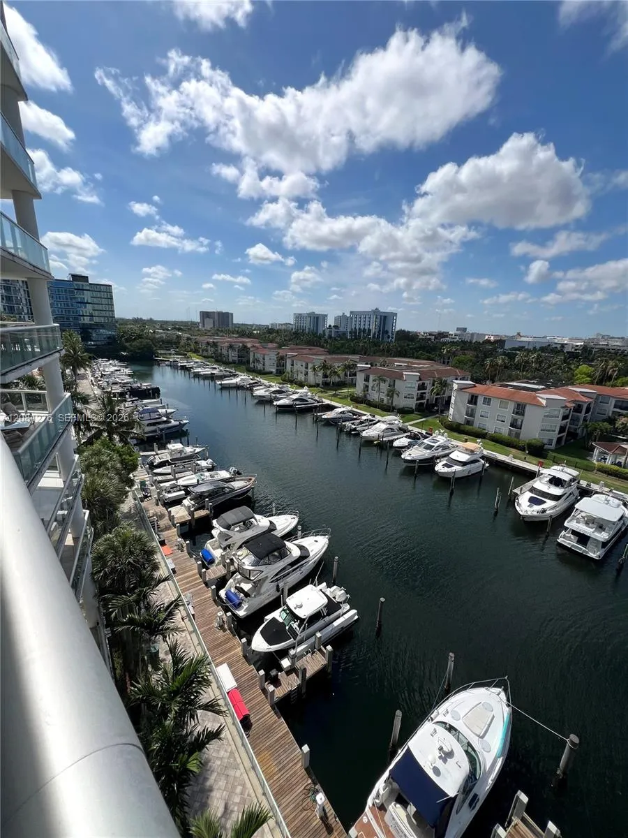 3131 NE 188th St #1-801 Aventura, FL 33180