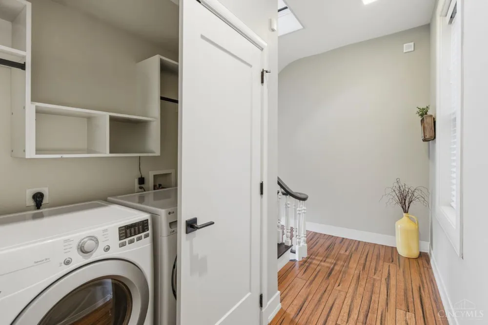 207 Kemp Alley Cincinnati, OH 45202