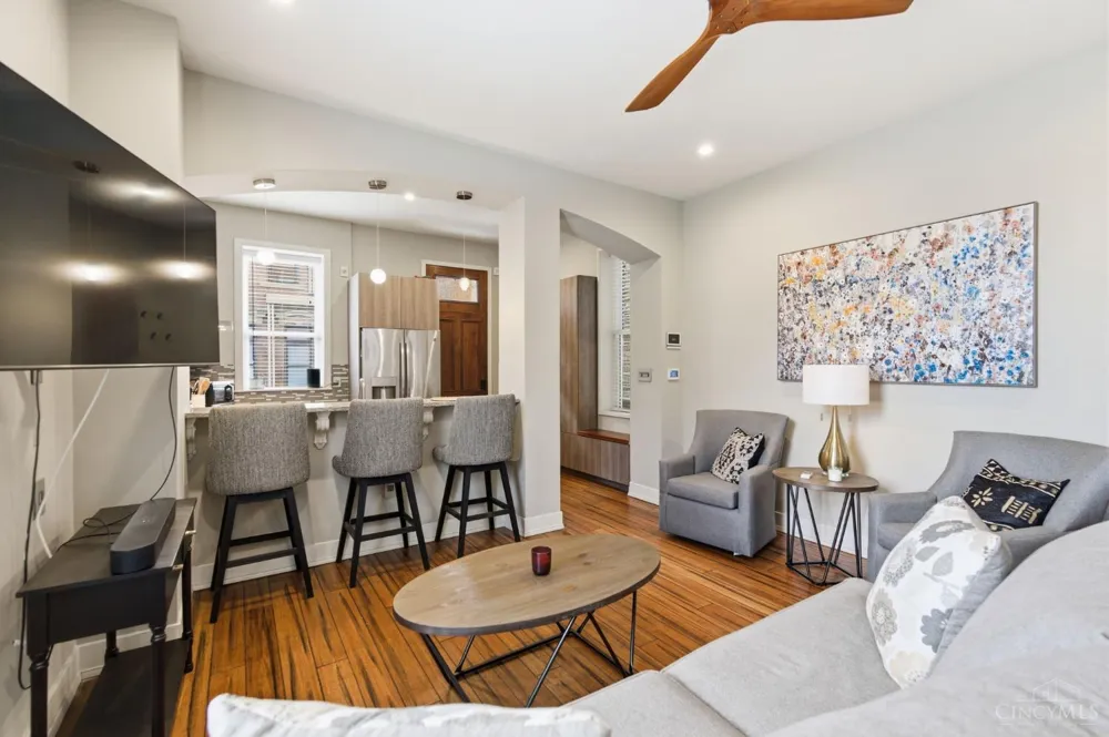 206 Wade Street Cincinnati, OH 45202