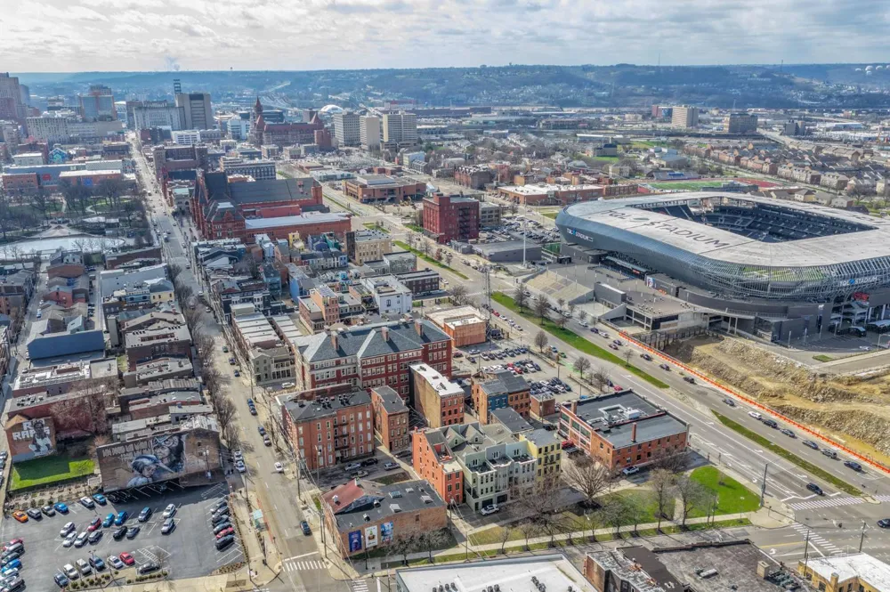206 Wade Street Cincinnati, OH 45202