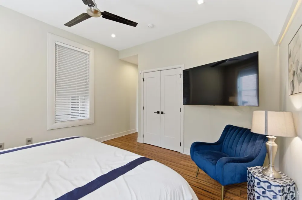 206 Wade Street Cincinnati, OH 45202