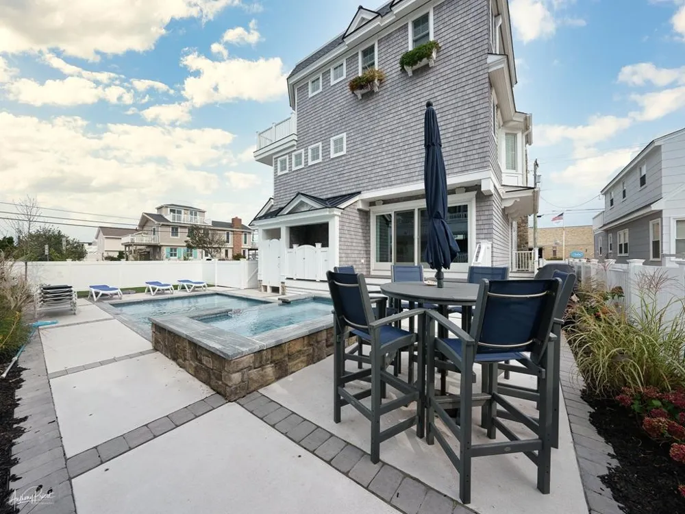 3028 Avalon Avenue Avalon, NJ 08202