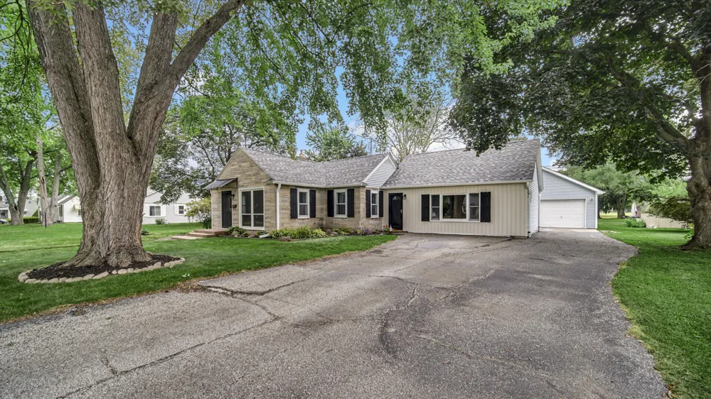 419 S 9th Street Chesterton, IN 46304