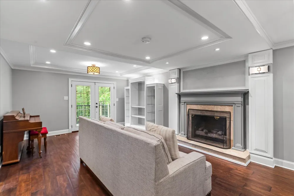 6301 Forest Park Drive Signal Mountain, TN 37377