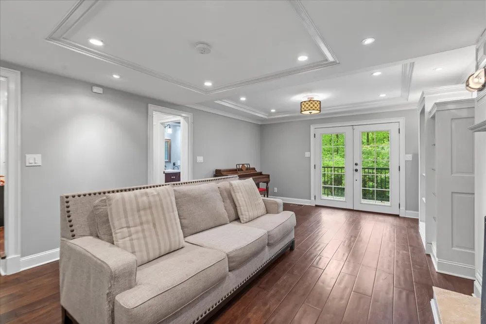 6301 Forest Park Drive Signal Mountain, TN 37377