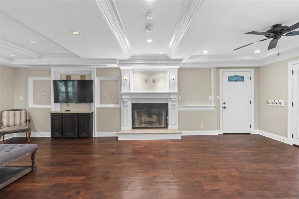 6301 Forest Park Drive Signal Mountain, TN 37377