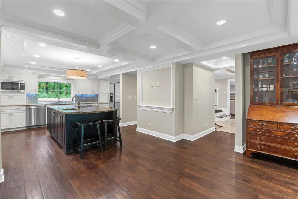 6301 Forest Park Drive Signal Mountain, TN 37377