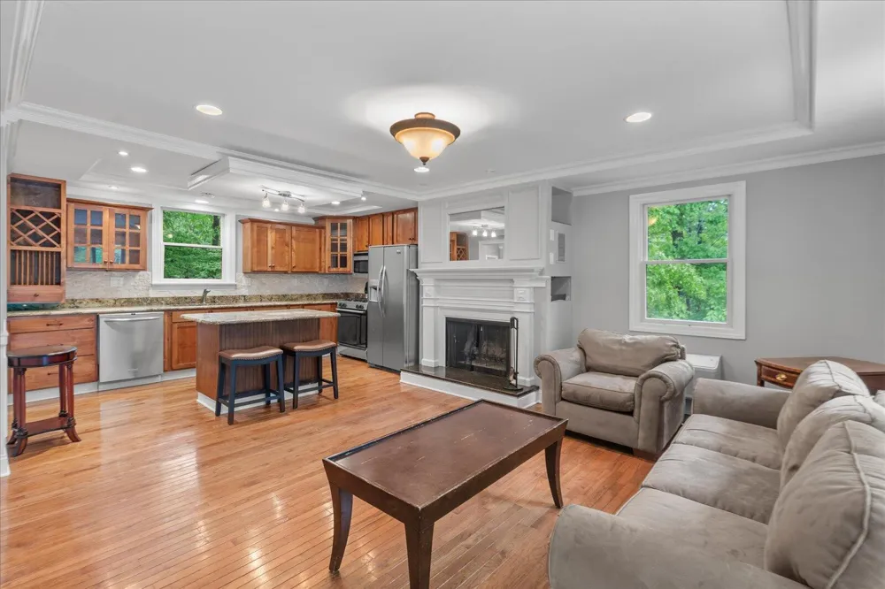 6301 Forest Park Drive Signal Mountain, TN 37377