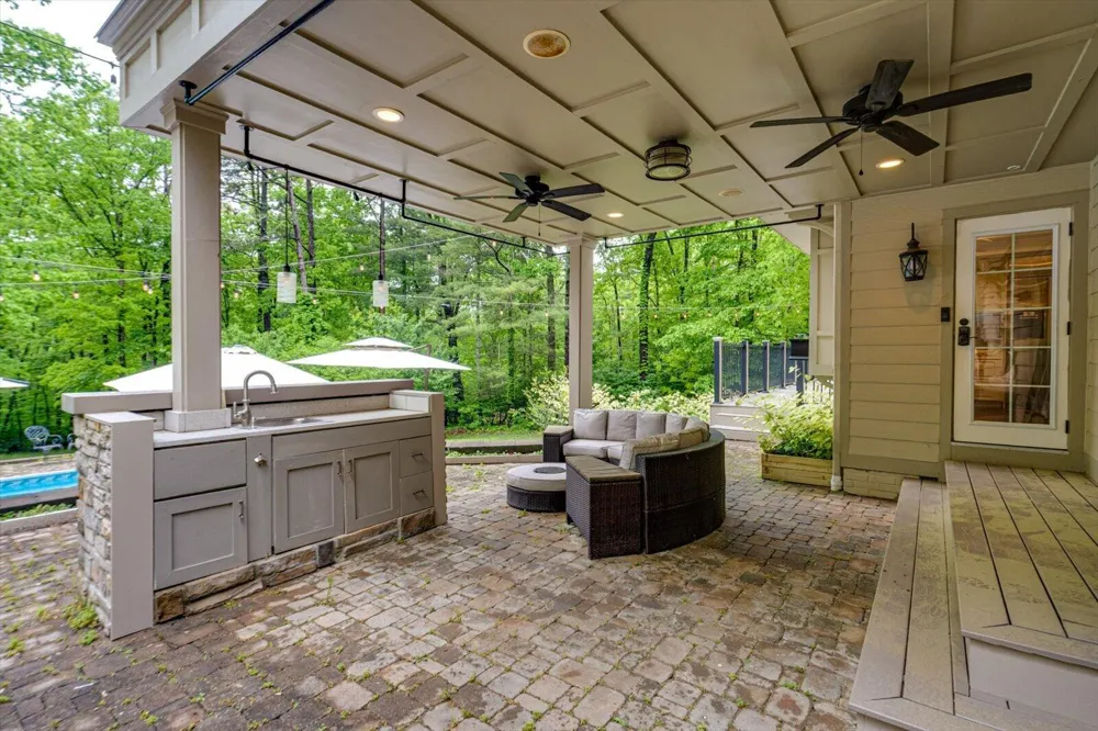 6301 Forest Park Drive Signal Mountain, TN 37377