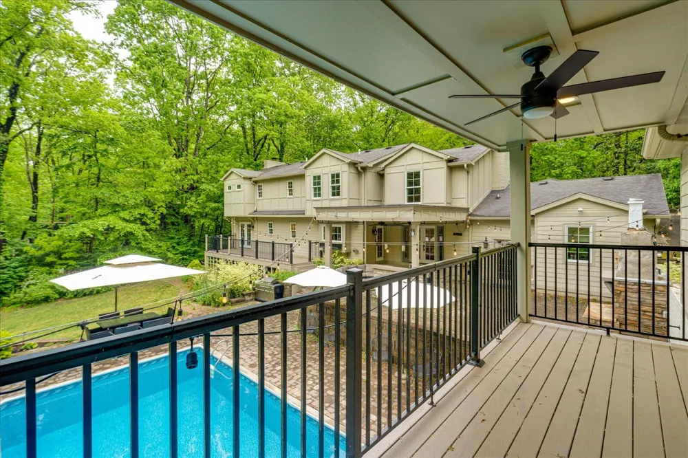 6301 Forest Park Drive Signal Mountain, TN 37377