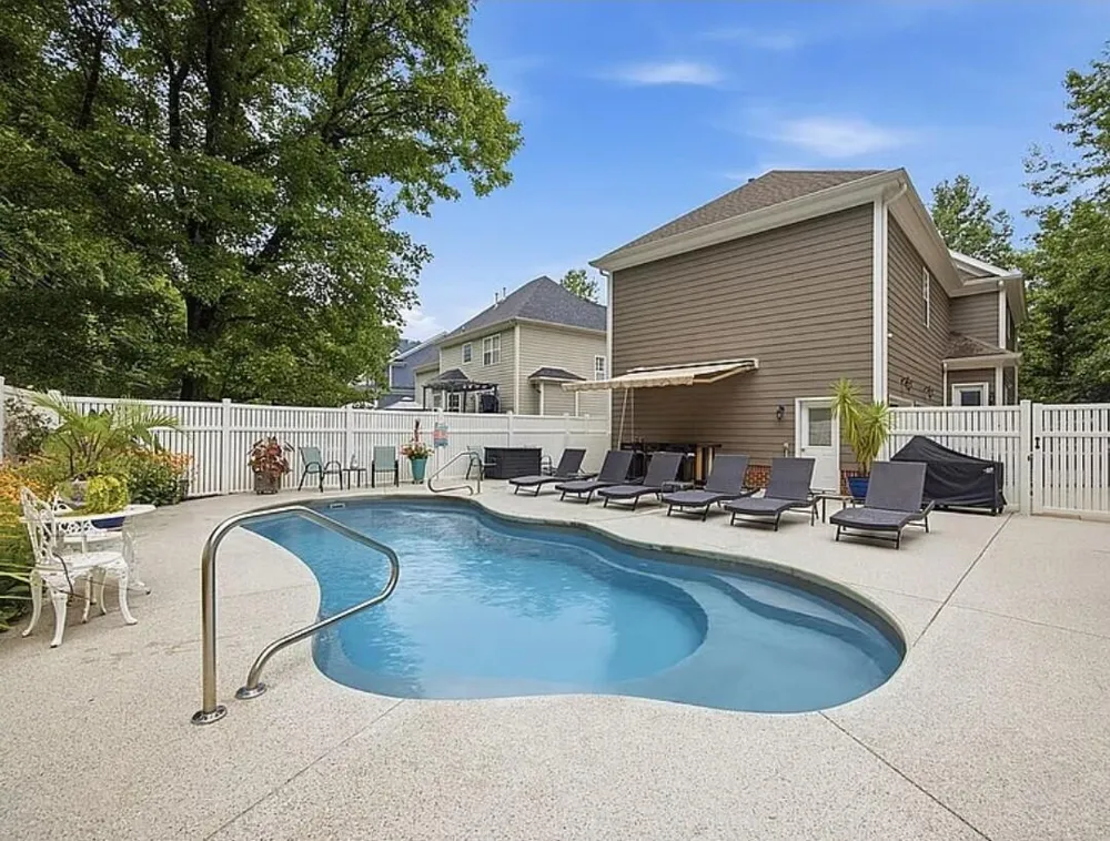 5748 Courtyard Circle Chattanooga, TN 37415
