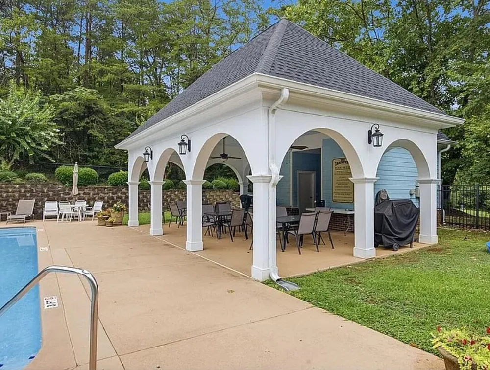 5748 Courtyard Circle Chattanooga, TN 37415