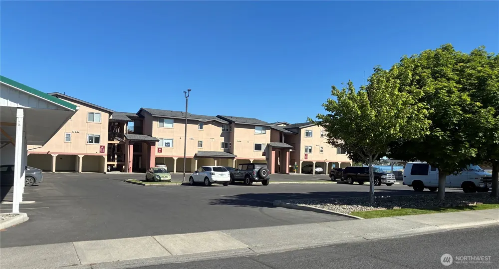 2900 Marina Dr. #201 Moses Lake, WA 98837