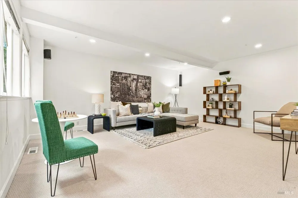 61 Terrace Avenue San Rafael, CA 94901