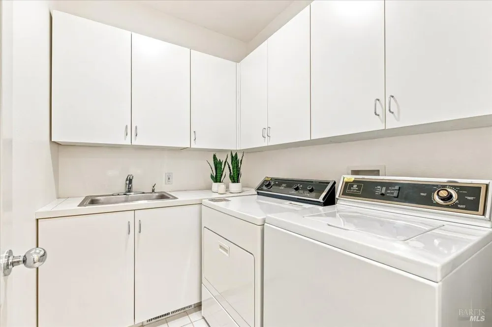61 Terrace Avenue San Rafael, CA 94901