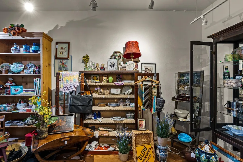 1358 Lincoln Avenue Calistoga, CA 94515