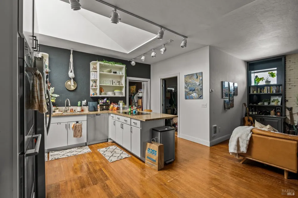 1358 Lincoln Avenue Calistoga, CA 94515