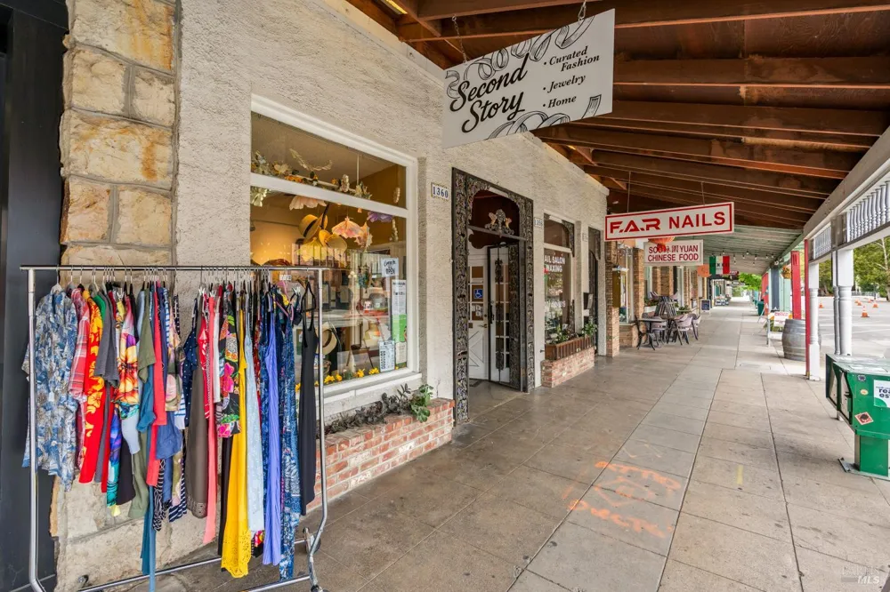 1358 Lincoln Avenue Calistoga, CA 94515