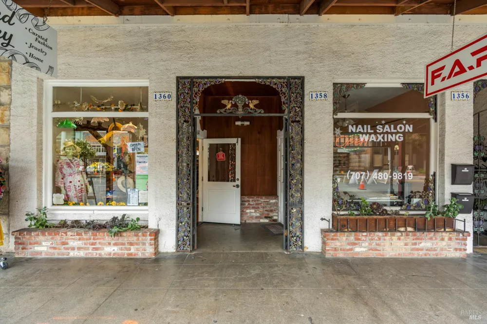 1358 Lincoln Avenue Calistoga, CA 94515