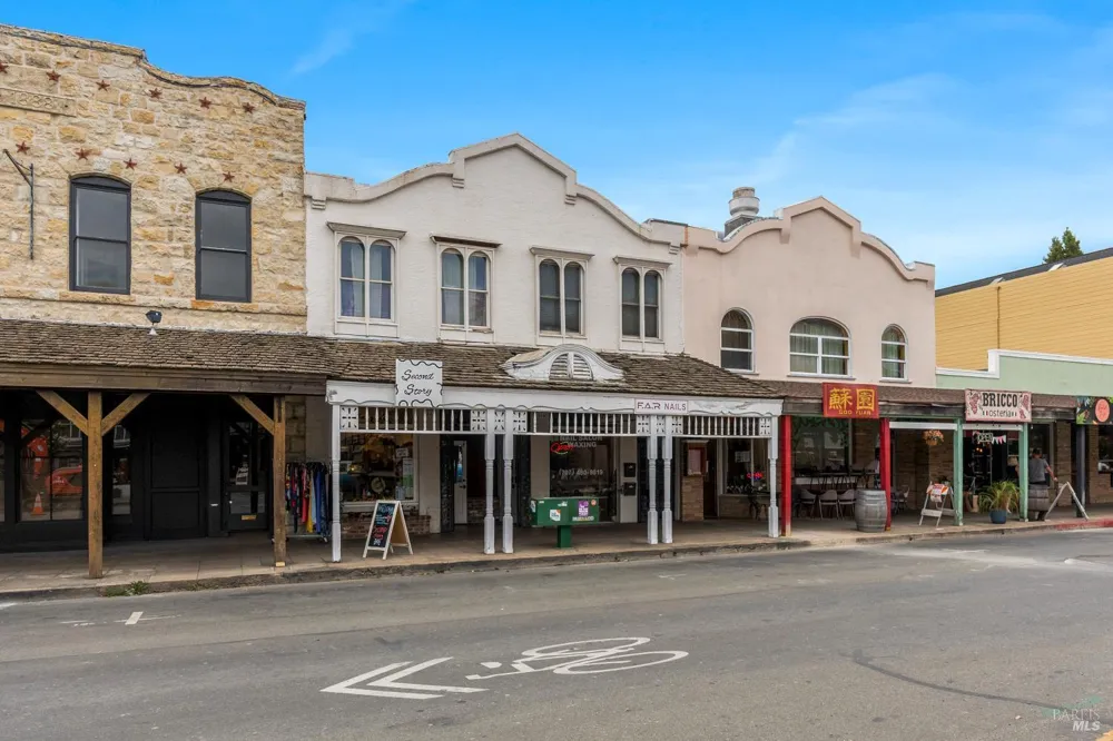1358 Lincoln Avenue Calistoga, CA 94515
