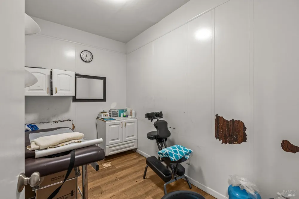 1358 Lincoln Avenue Calistoga, CA 94515