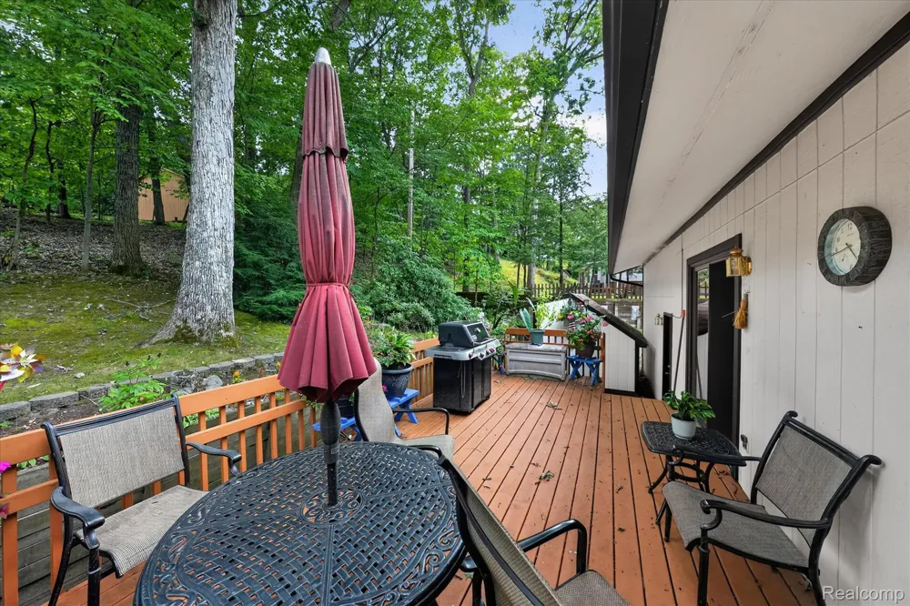 5001 Mohawk Avenue Independence Charter Township, MI 48348
