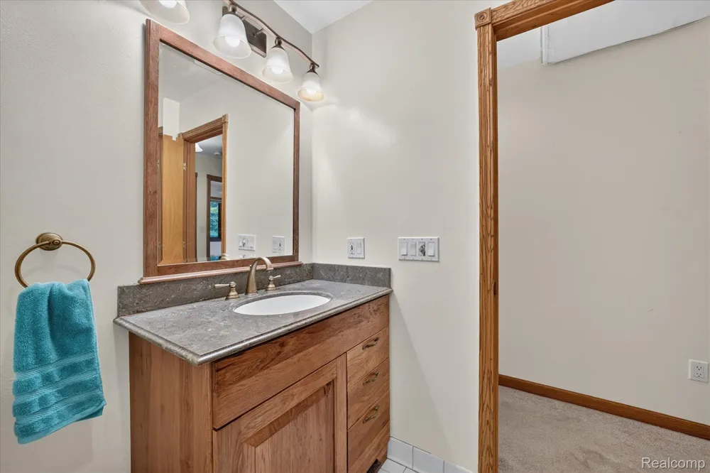 5001 Mohawk Avenue Independence Charter Township, MI 48348