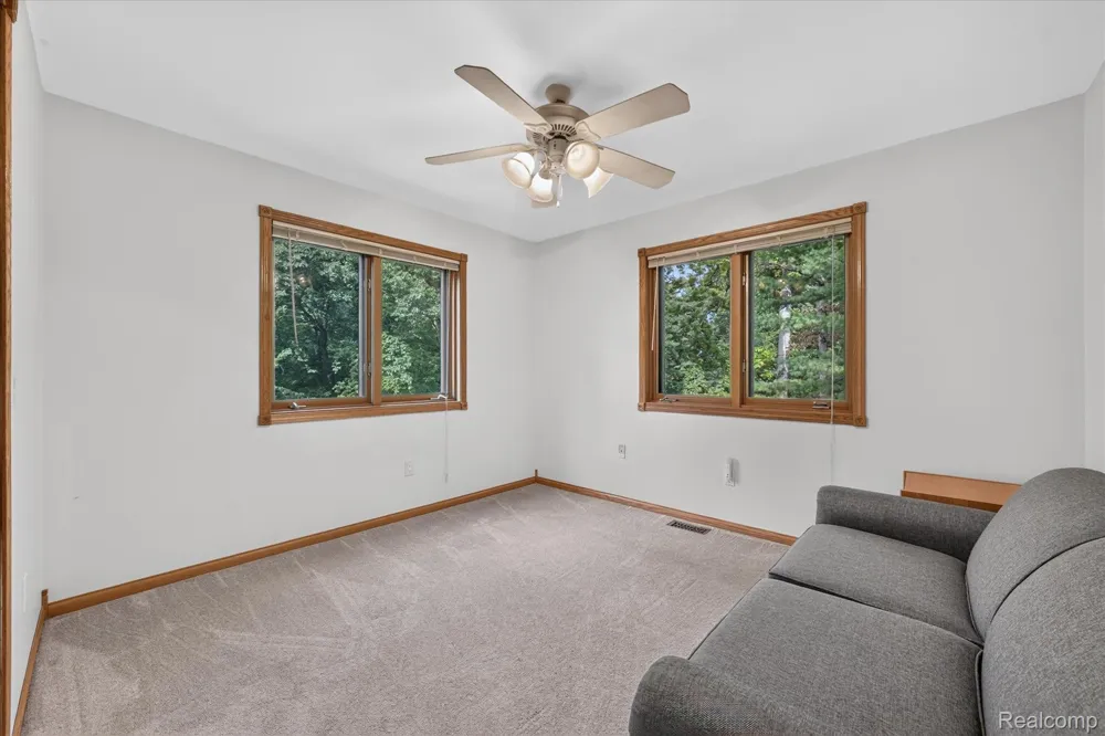 5001 Mohawk Avenue Independence Charter Township, MI 48348