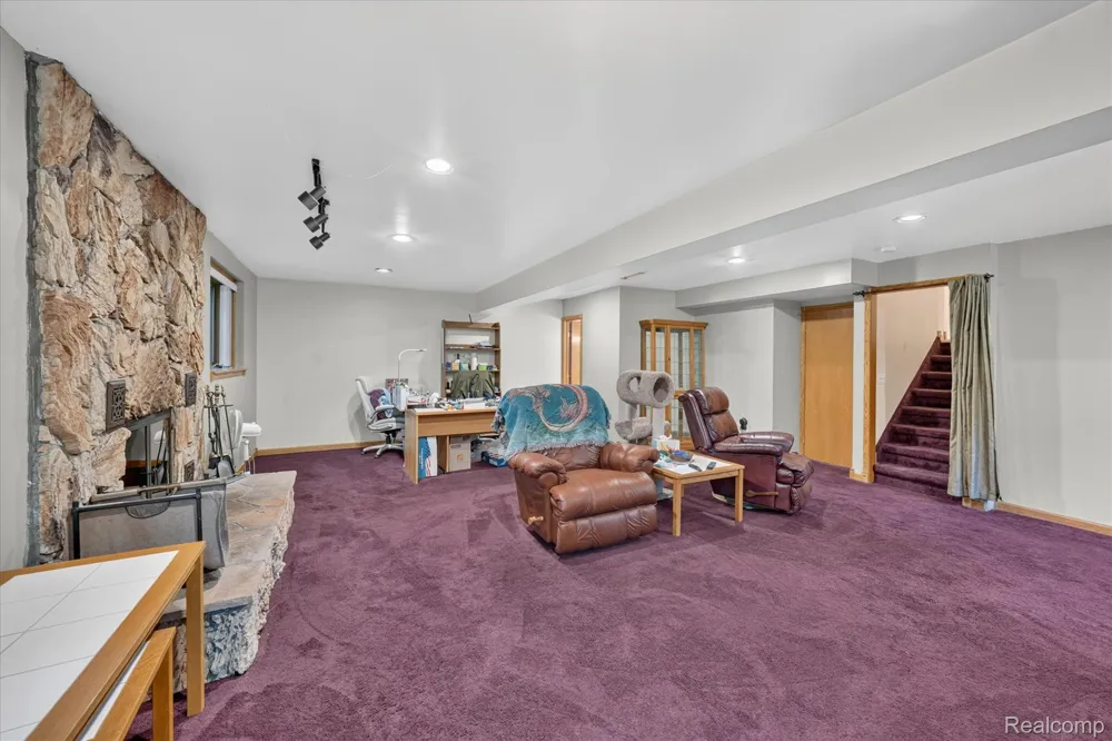5001 Mohawk Avenue Independence Charter Township, MI 48348
