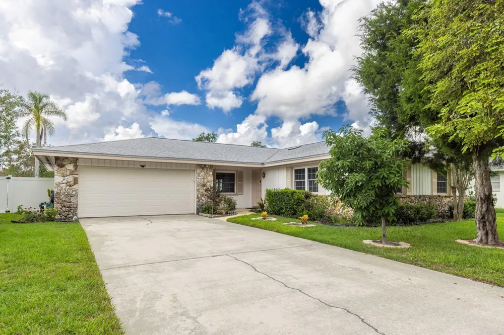 116 BEAUFORT DRIVE Longwood, FL 32779